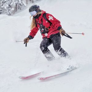 Meet your Posher, Camille